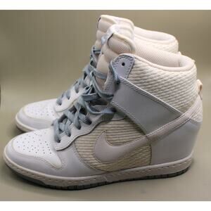 WMNS Nike Dunk Sky High Essential Hidden Wedge Shoes White 644877-102 Sz 8.5